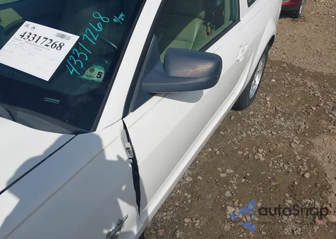 2009 Ford Mustang V6/V6 Premium z USA, uszkodzony, nr VIN 1ZVHT80N795112053